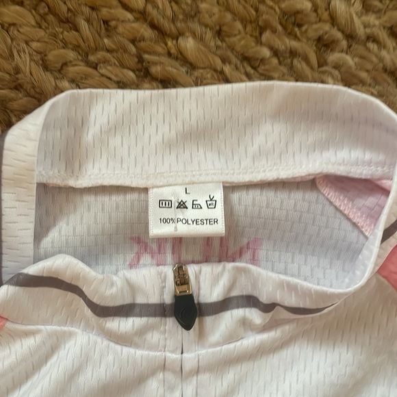 NUCKILY Women’s Cycling Jersey. Size L. White and pink Butterfly. - Picture 5 of 5